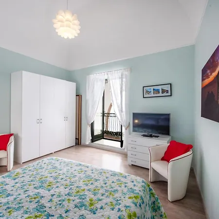 Holiday home Casa Rosaria *